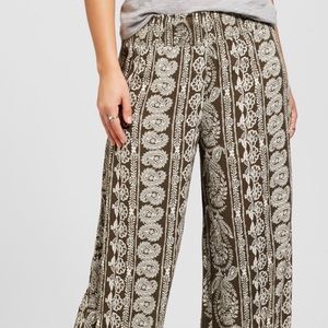 Xhiliration Palazzo Pants